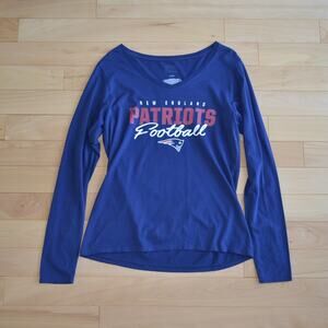 NFL Patriots Football Scoop Neck Long Sleeve Shirt Top Size L